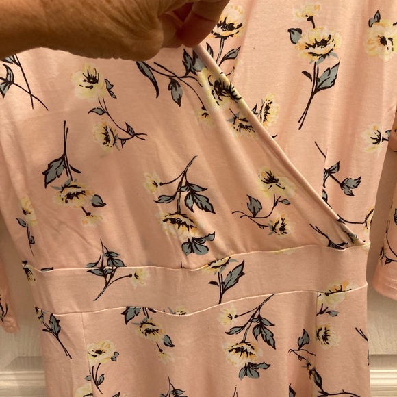 NWT Plus size floral cross cross front midi dress size 22 - Picture 6 of 6